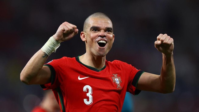 Pepe Pecahkan Rekor Pemain Tertua di Euro, Portugal Raih Kemenangan Dramatis atas Ceko